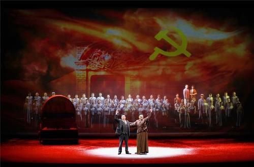 街舞跳进剧场，说唱站到中央！上海大剧院春夏演出季“亮了”